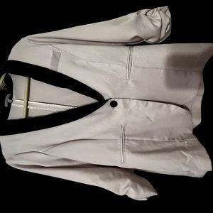 Blazer- light pink/nude with black collar